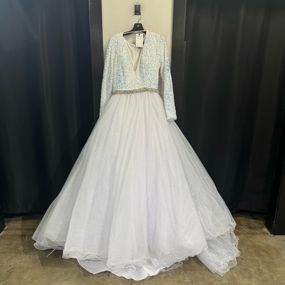 Ava Presley - Pageant Dress - Sz 12 - Picture 4 of 9